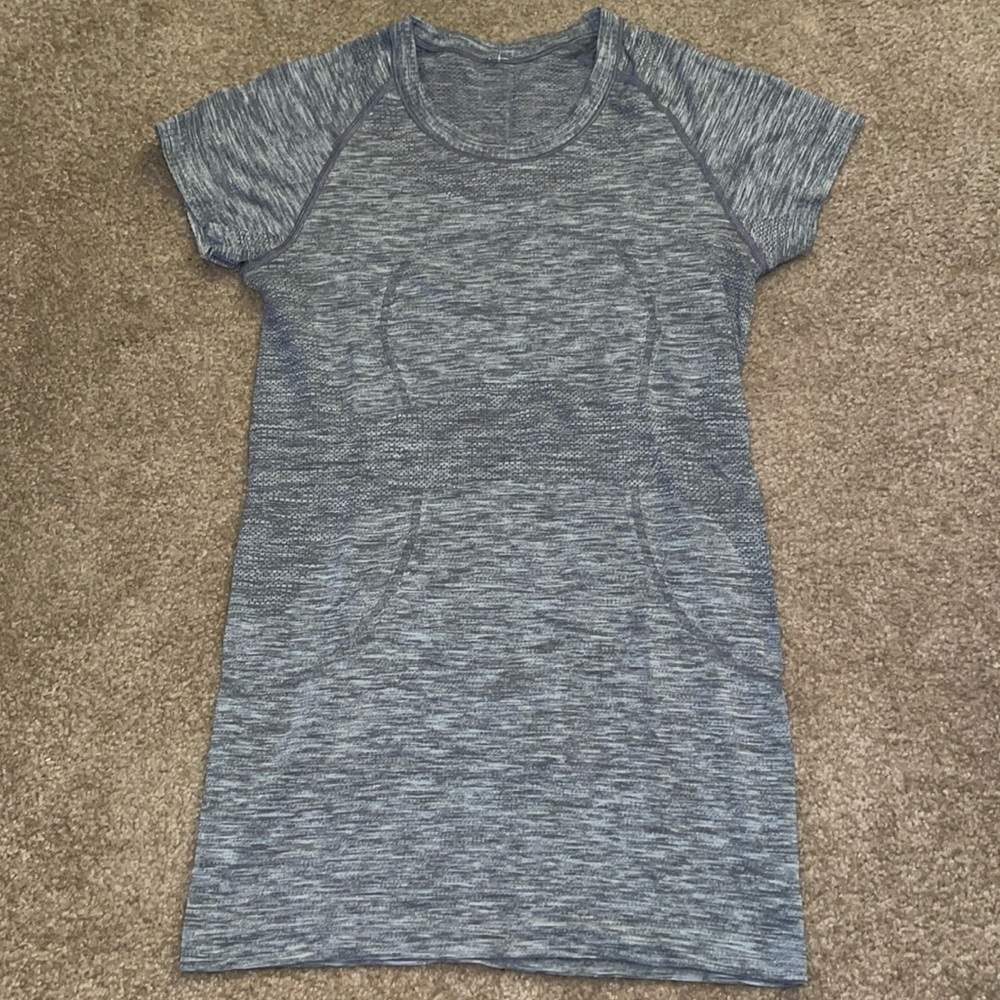Lululemon Swiftly Ss Tee, Size 6 - image 1